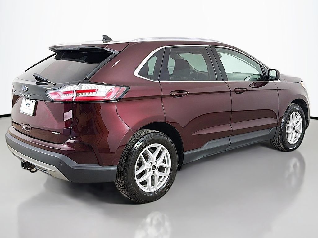 Certified 2023 Ford Edge SEL w/ Convenience Package AWD/4WD image 9