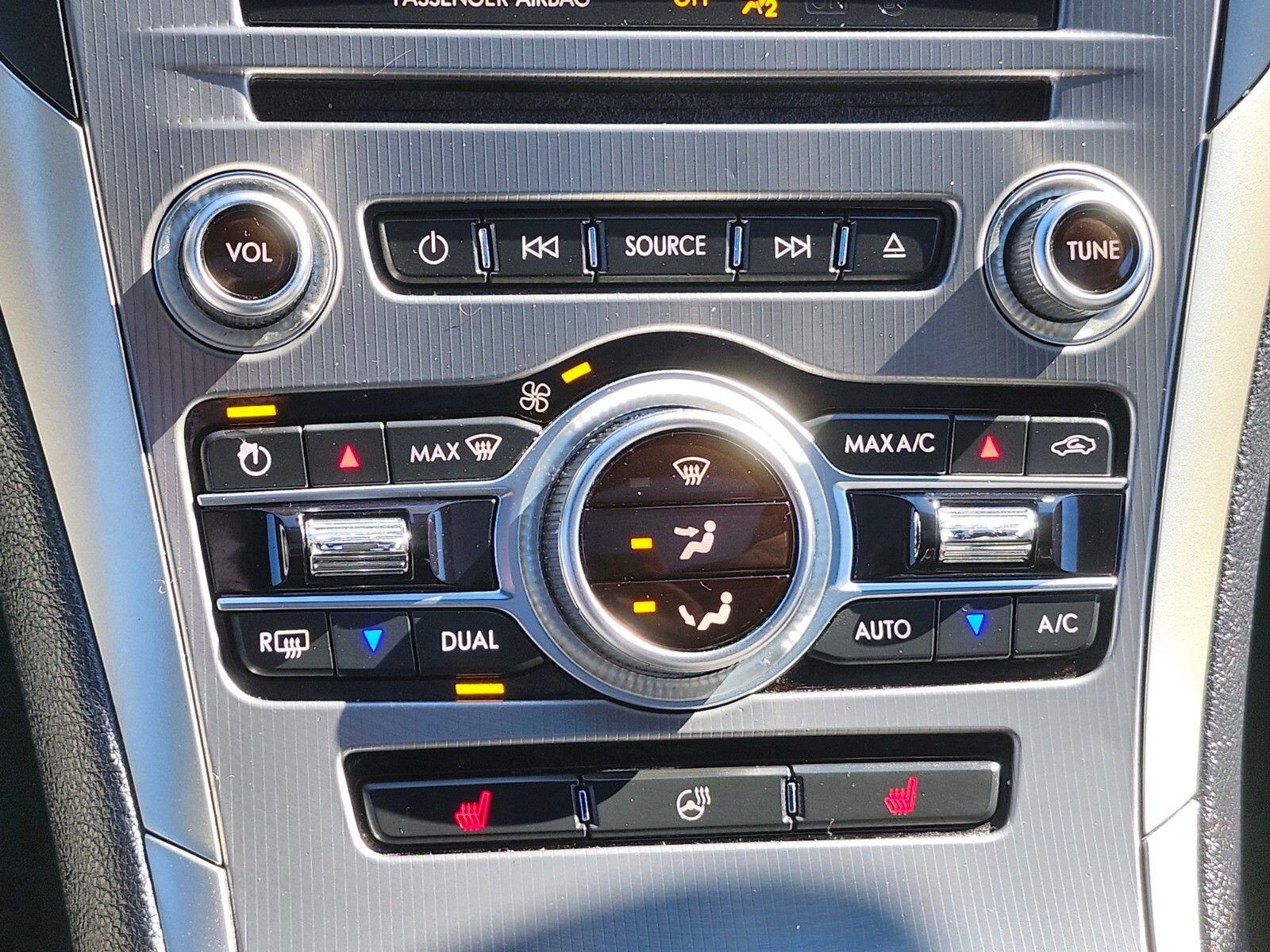 Used 2019 Lincoln MKZ Reserve w/ Reserve Plus Package image 24