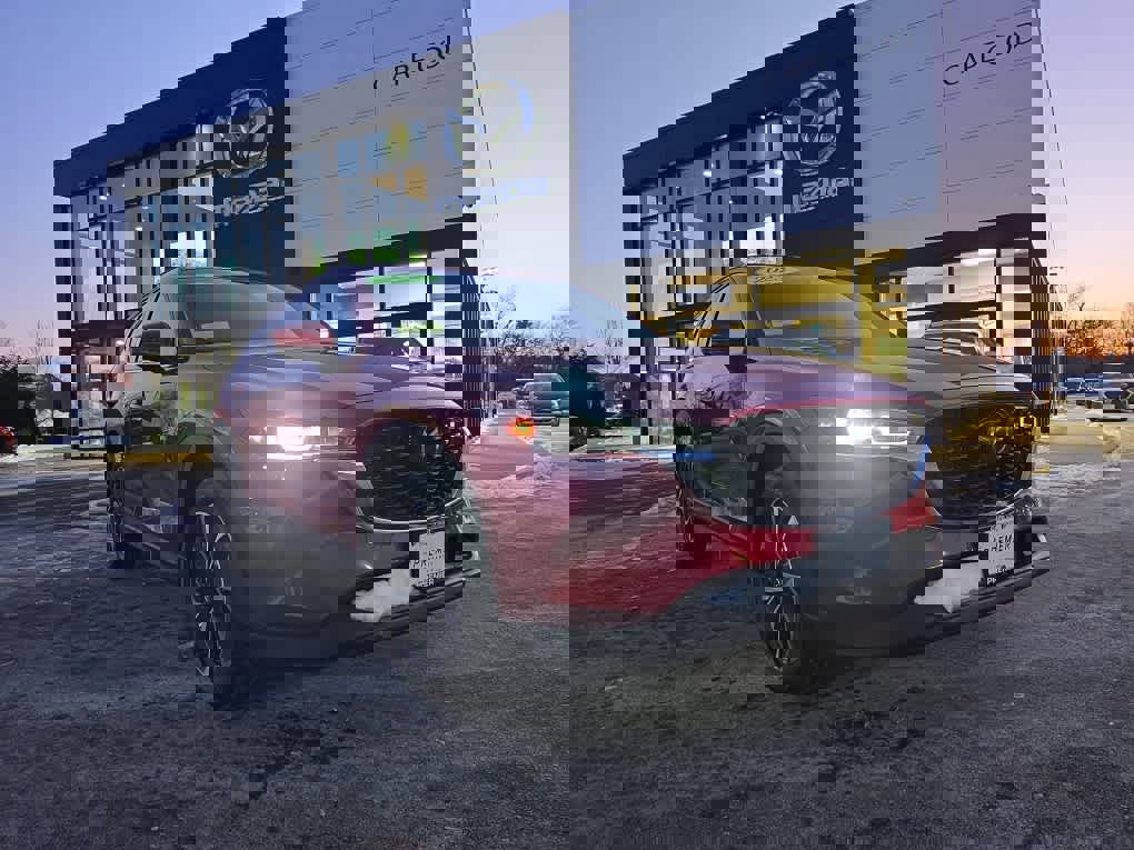 Used 2023 MAZDA CX-5 AWD 2.5 S w/ Premium Package image 2