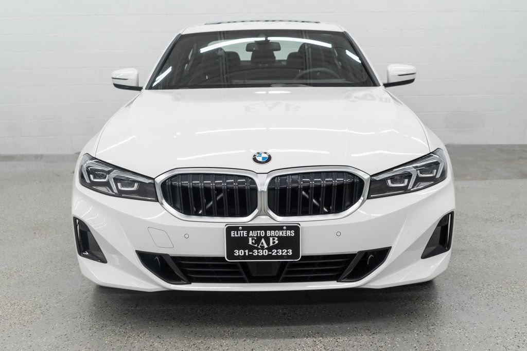 Used 2026 BMW 330i xDrive Sedan AWD/4WD image 3