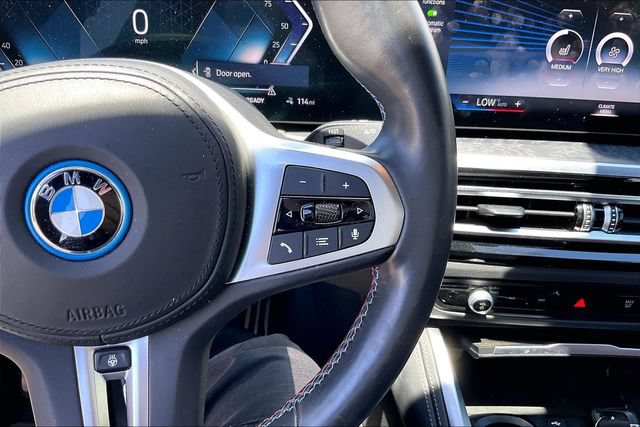 Used 2023 BMW X4 M40i w/ Parking Assistance Package AWD/4WD image 18
