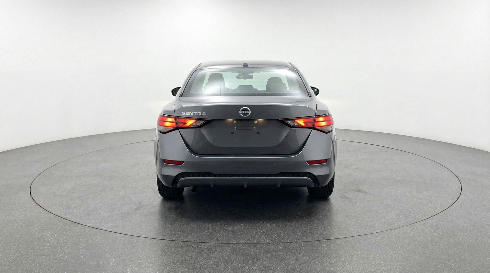 Used 2025 Nissan Sentra SV image 7