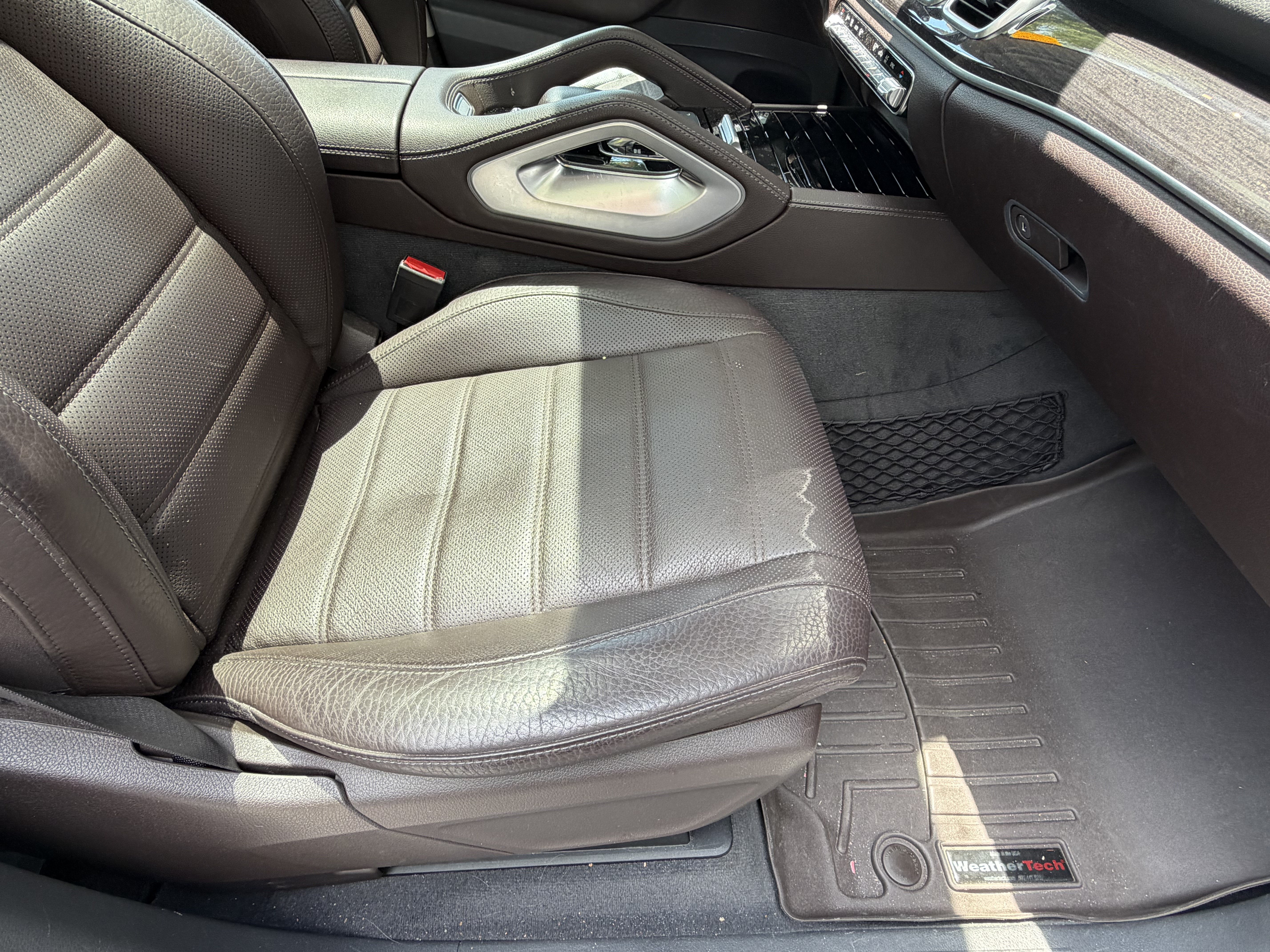 Used 2020 Mercedes-Benz GLS 450 4MATIC image 46
