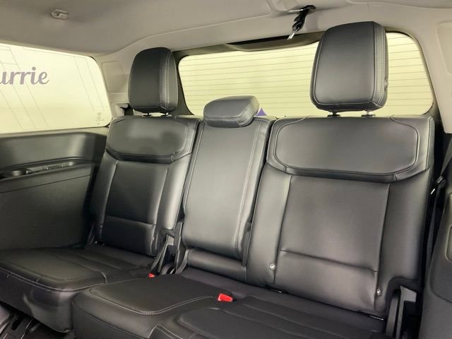 New 2025 Ford Expedition Platinum w/ Driver's Package image 17