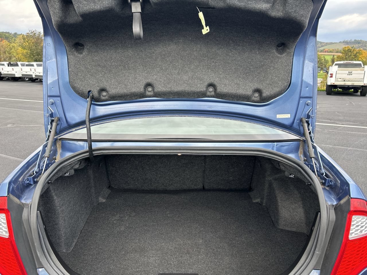 Used 2010 Ford Fusion SE FWD image 17