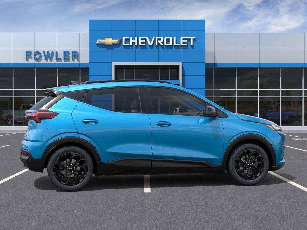 New 2027 Chevrolet Bolt RS w/ Technology Package FWD image 5