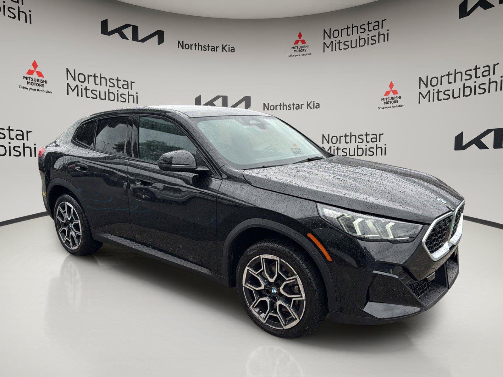 Used 2026 BMW X2 xDrive28i AWD/4WD image 6