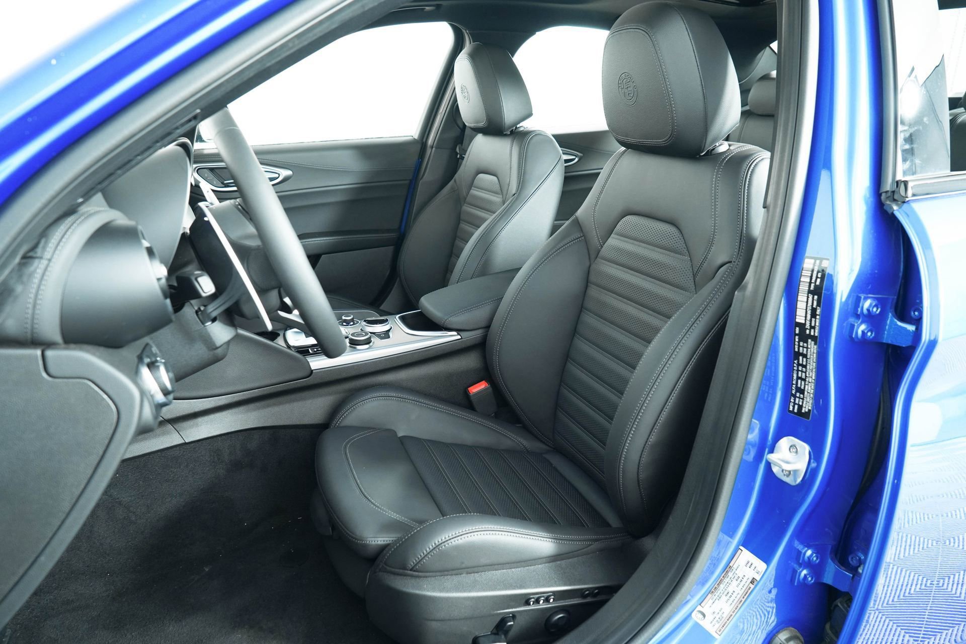 New 2025 Alfa Romeo Giulia image 19