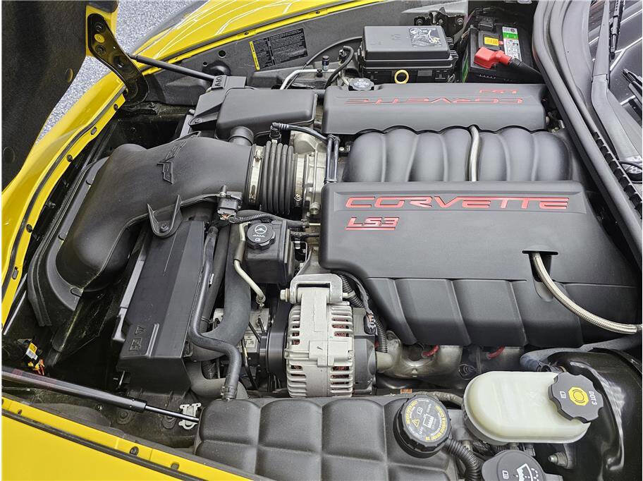 Used 2008 Chevrolet Corvette Convertible w/ Preferred Equipment Group image 11