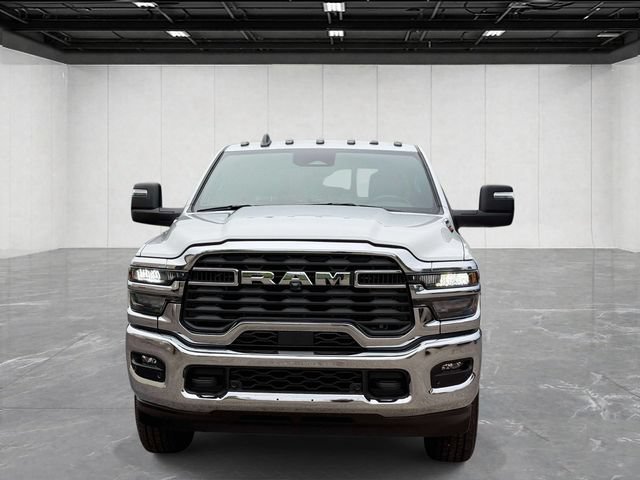 Used 2026 RAM 3500 Tradesman AWD/4WD image 2