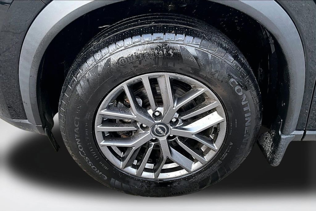 Used 2022 Nissan Rogue S image 30