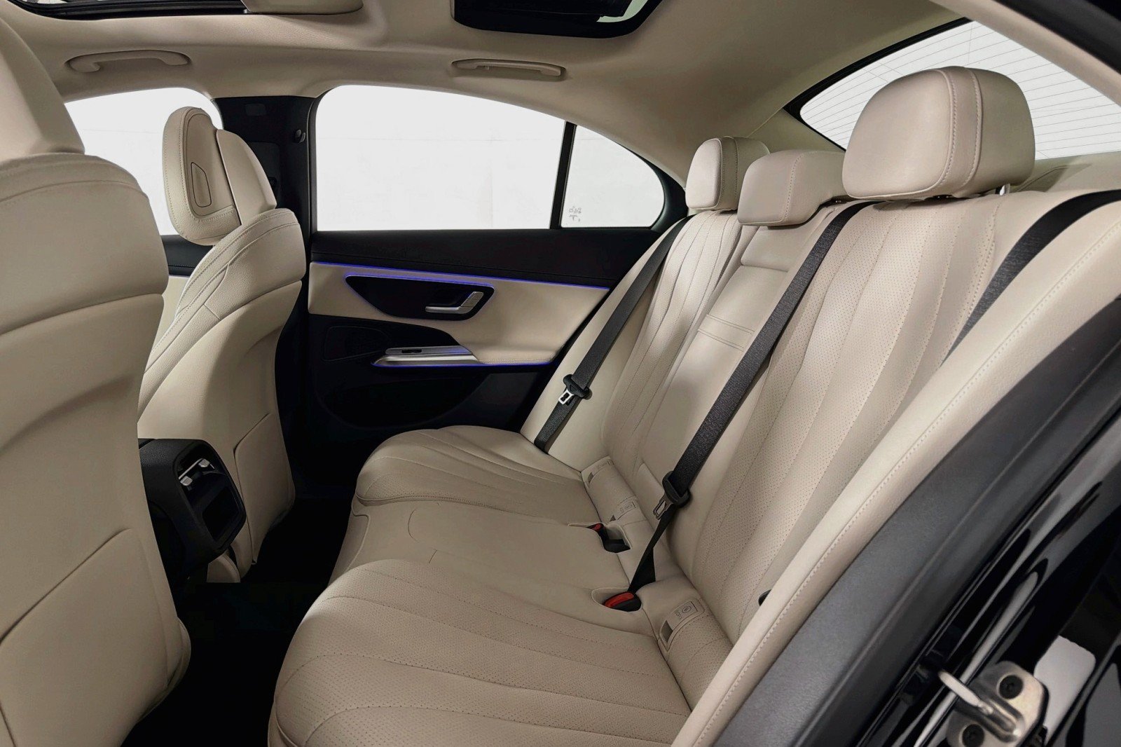 New 2026 Mercedes-Benz E 350 Sedan image 14