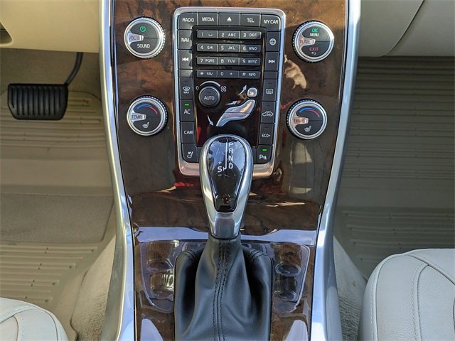 Used 2016 Volvo S80 T5 w/ Convenience Package image 18