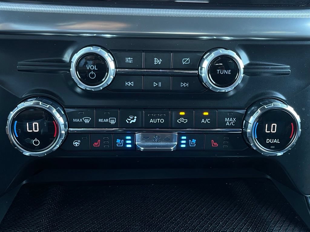 Used 2021 Ford F150 Raptor w/ Raptor 37 Performance Package AWD/4WD image 34