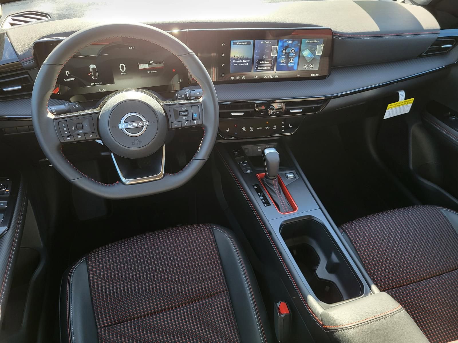 New 2026 Nissan Kicks SR w/ Cold Weather Package FWD image 2