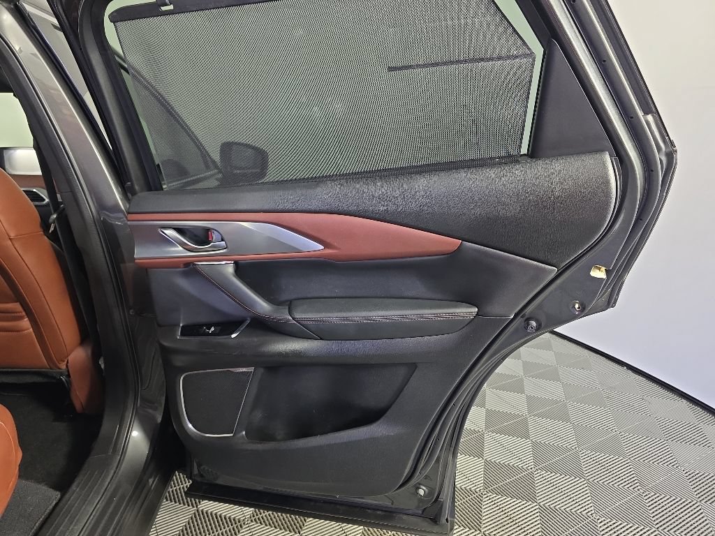 Used 2016 MAZDA CX-9 Signature AWD/4WD image 37