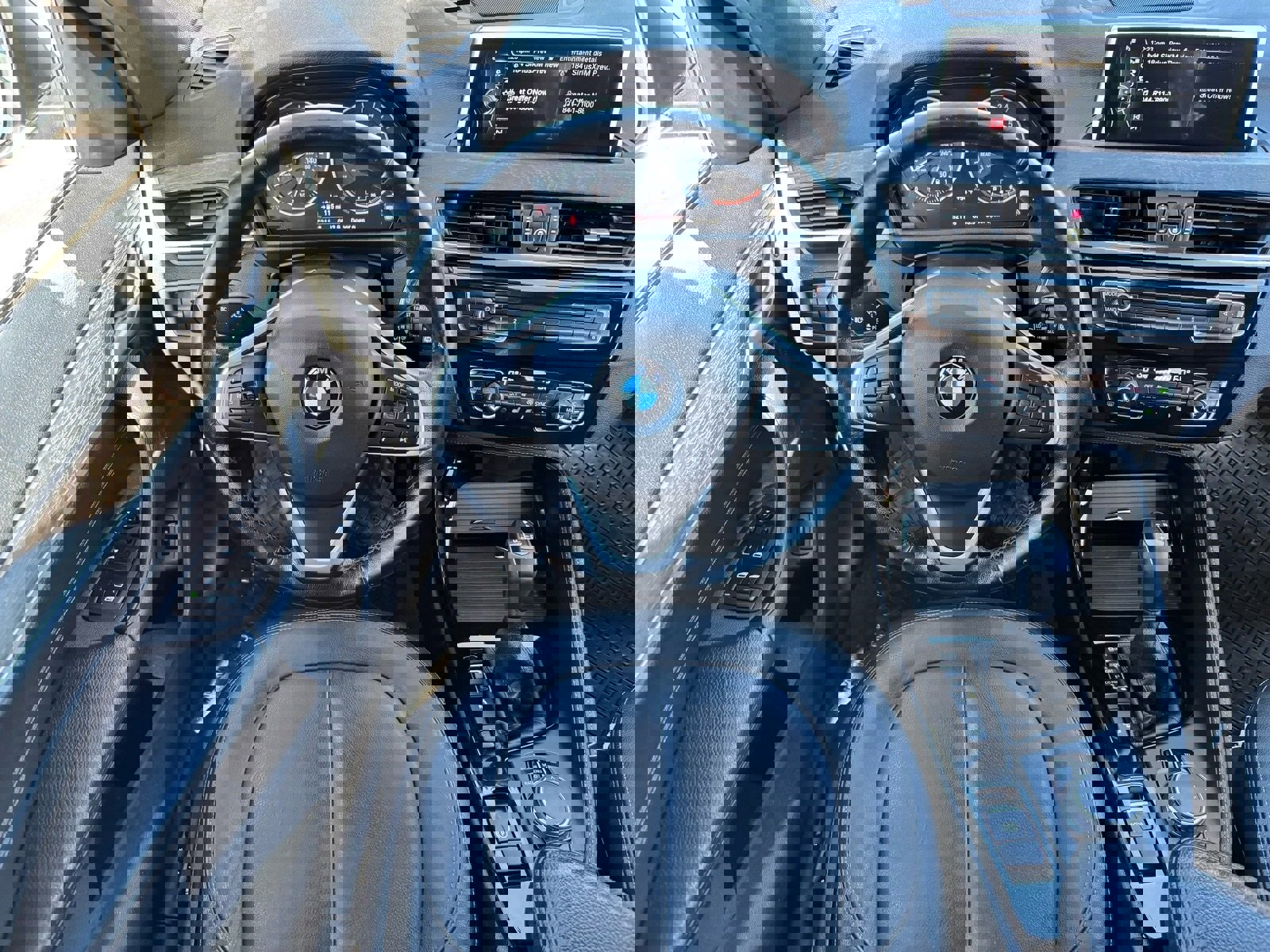 Used 2016 BMW X1 xDrive28i image 15