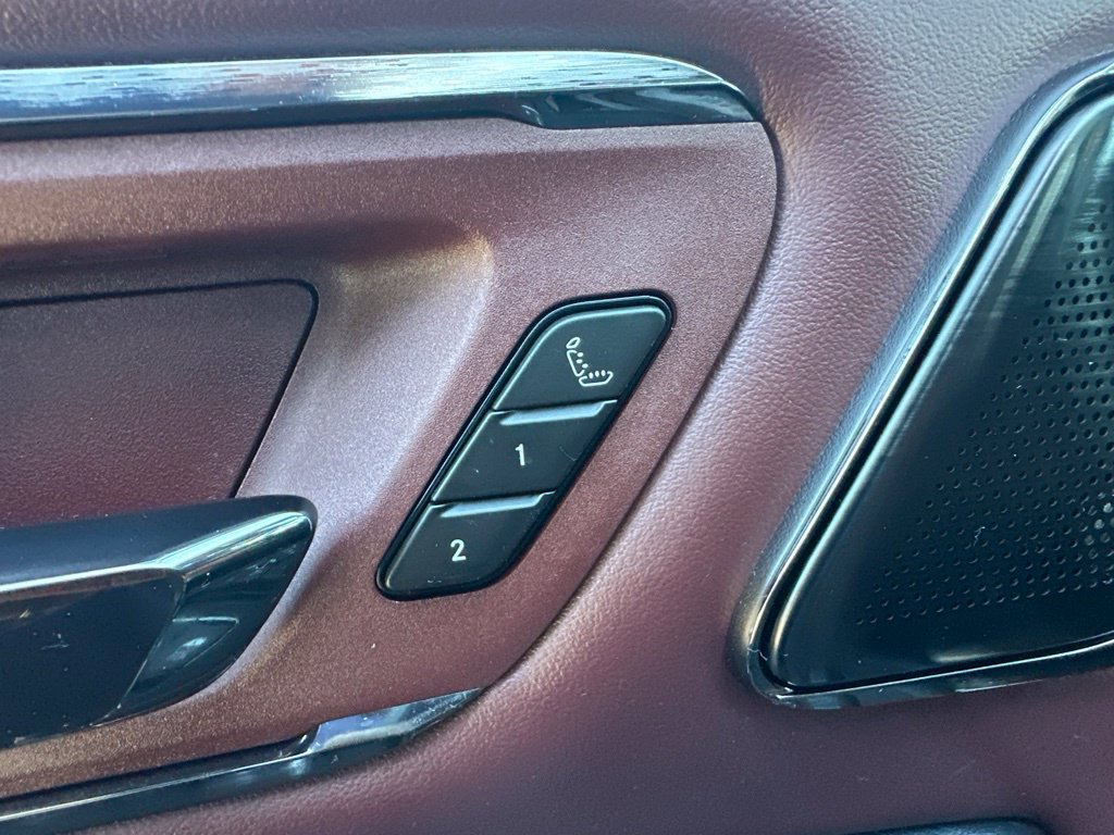 Used 2025 RAM 1500 Limited AWD/4WD image 16