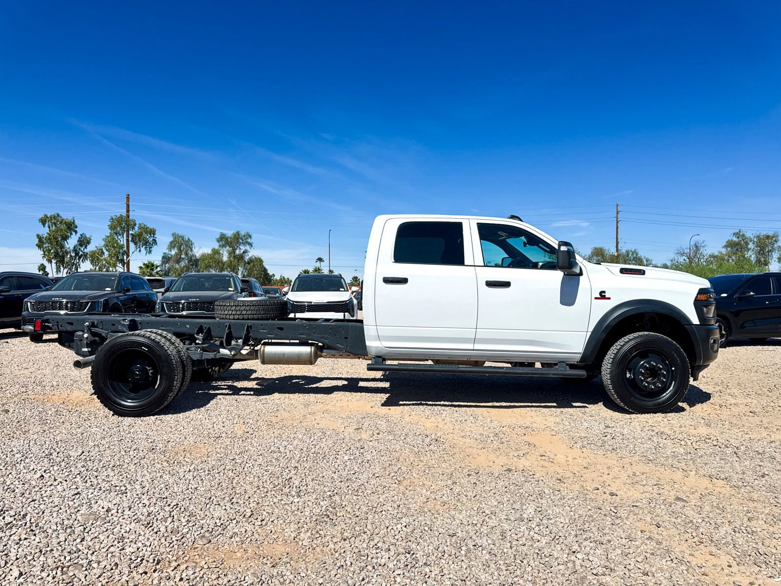 Used 2025 RAM 5500 Tradesman AWD/4WD image 29