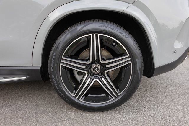 Certified 2025 Mercedes-Benz GLE 580 4MATIC image 6