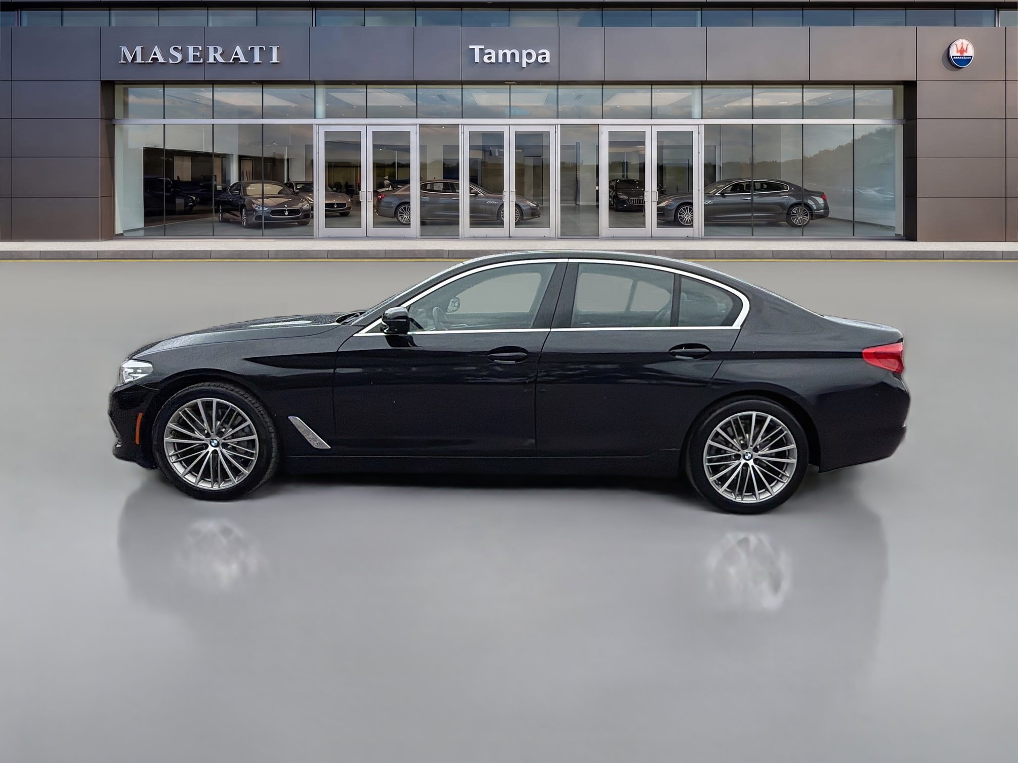 Used 2020 BMW 530i w/ Premium Package RWD image 6