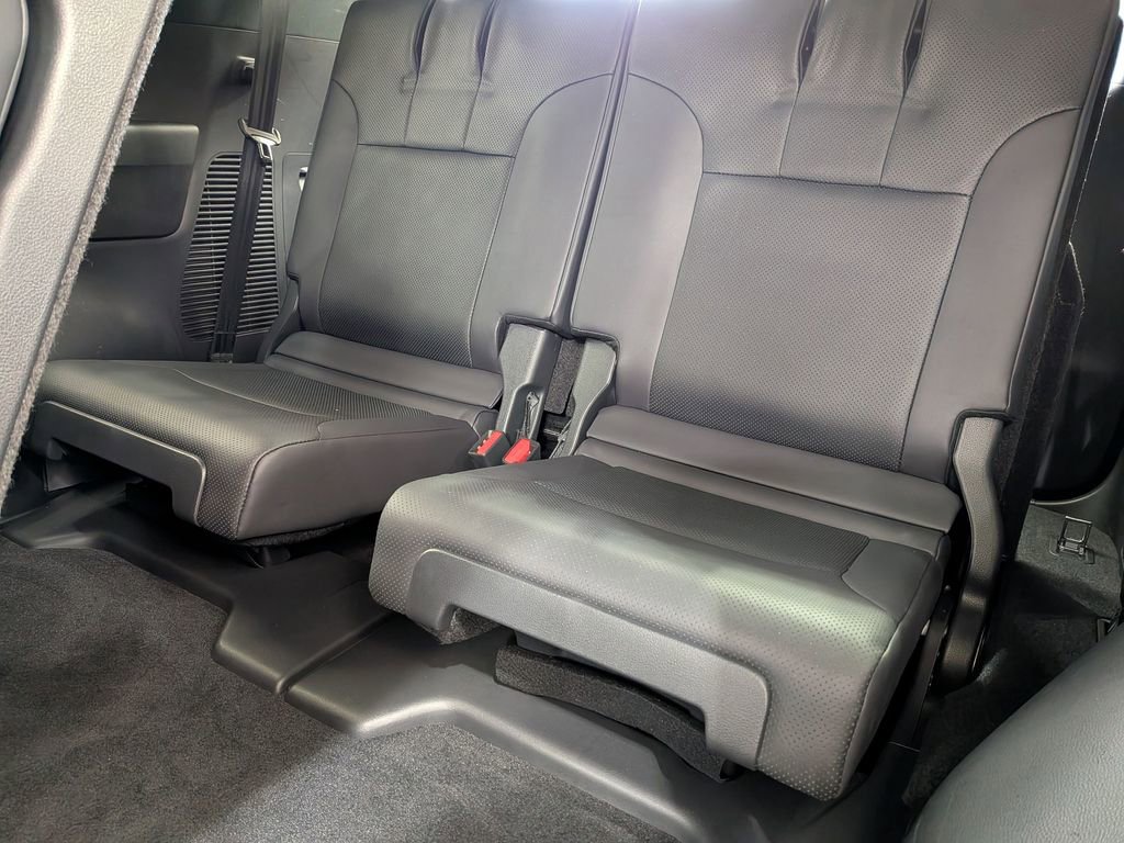 Used 2023 Lexus LX 600 F Sport AWD/4WD image 29