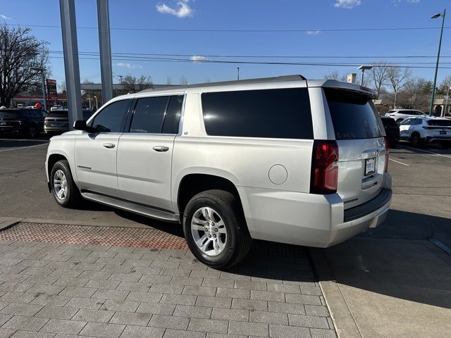 Used 2019 Chevrolet Suburban LT image 5