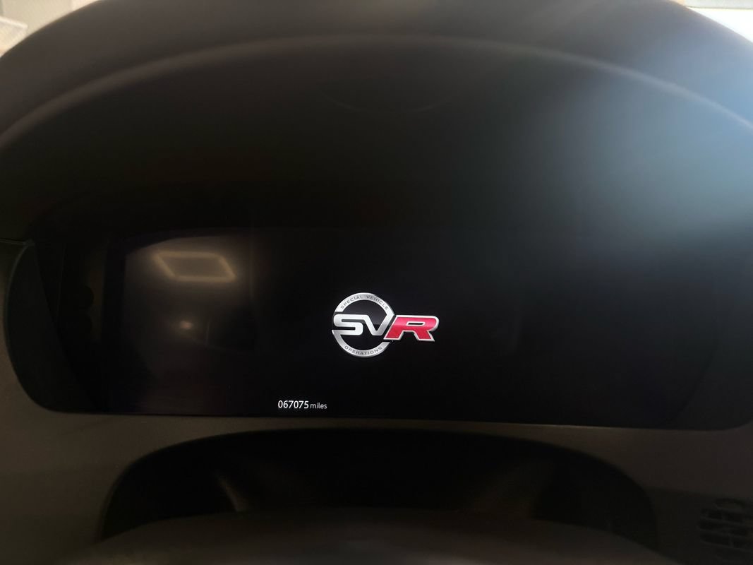 Used 2020 Jaguar F-PACE SVR AWD/4WD image 21