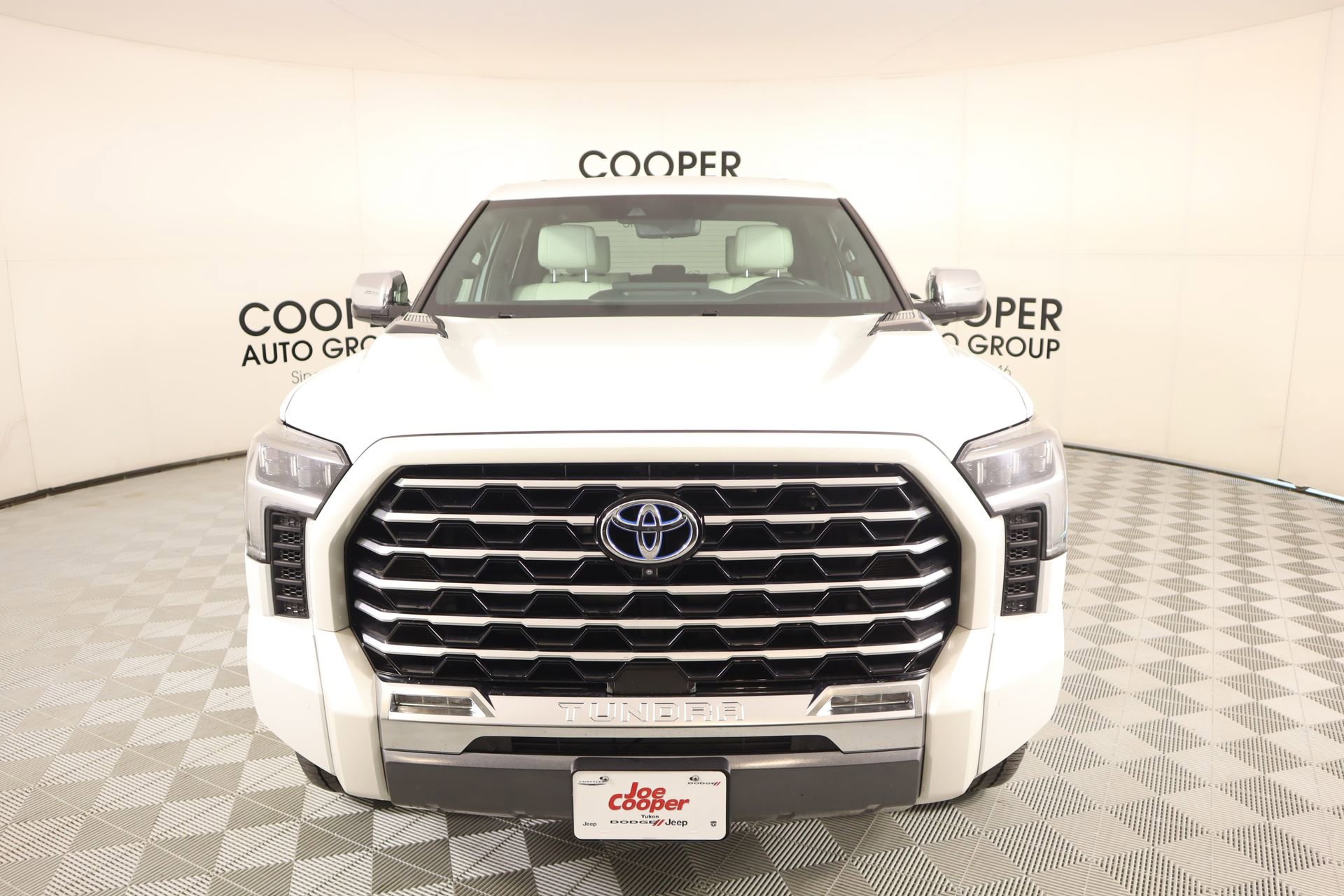 Used 2022 Toyota Tundra Capstone AWD/4WD image 9