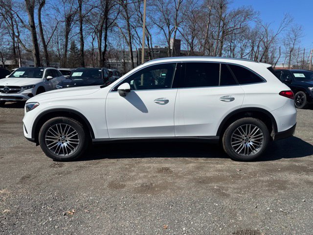 Used 2026 Mercedes-Benz GLC 300 4MATIC image 6