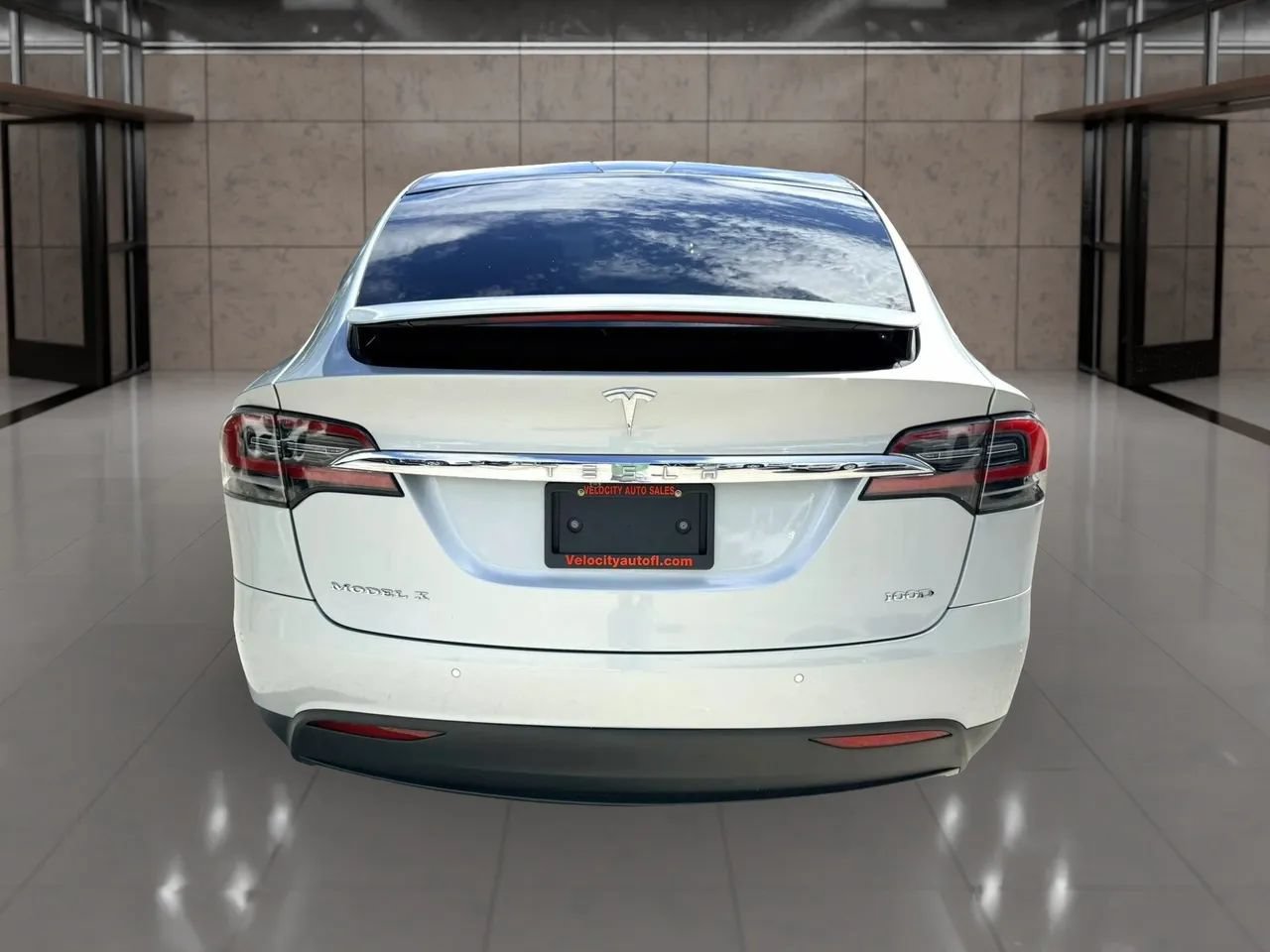 Used 2018 Tesla Model X 100D AWD/4WD image 4