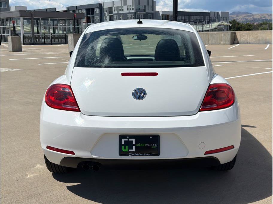 Used 2012 Volkswagen Beetle 2.5 FWD image 7