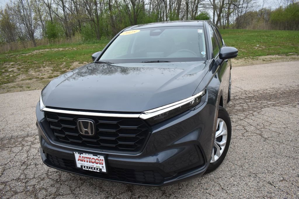 Used 2025 Honda CR-V LX image 12