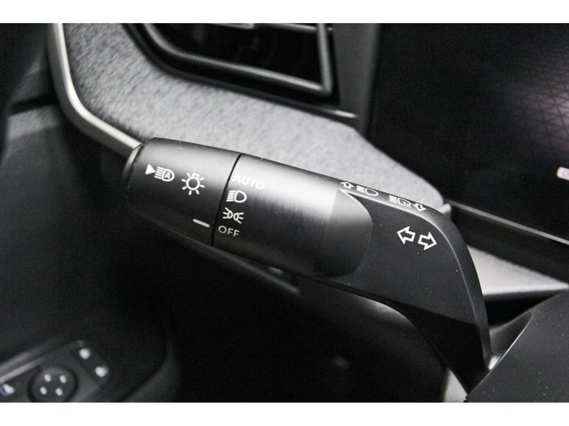 Used 2026 Nissan Kicks S w/ Charging Package FWD image 18