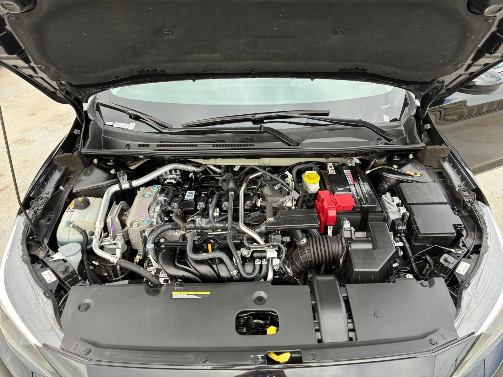 Used 2025 Nissan Sentra SV FWD image 29