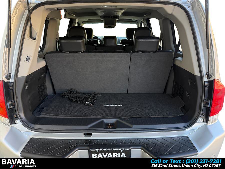 Used 2012 Nissan Armada Platinum image 19