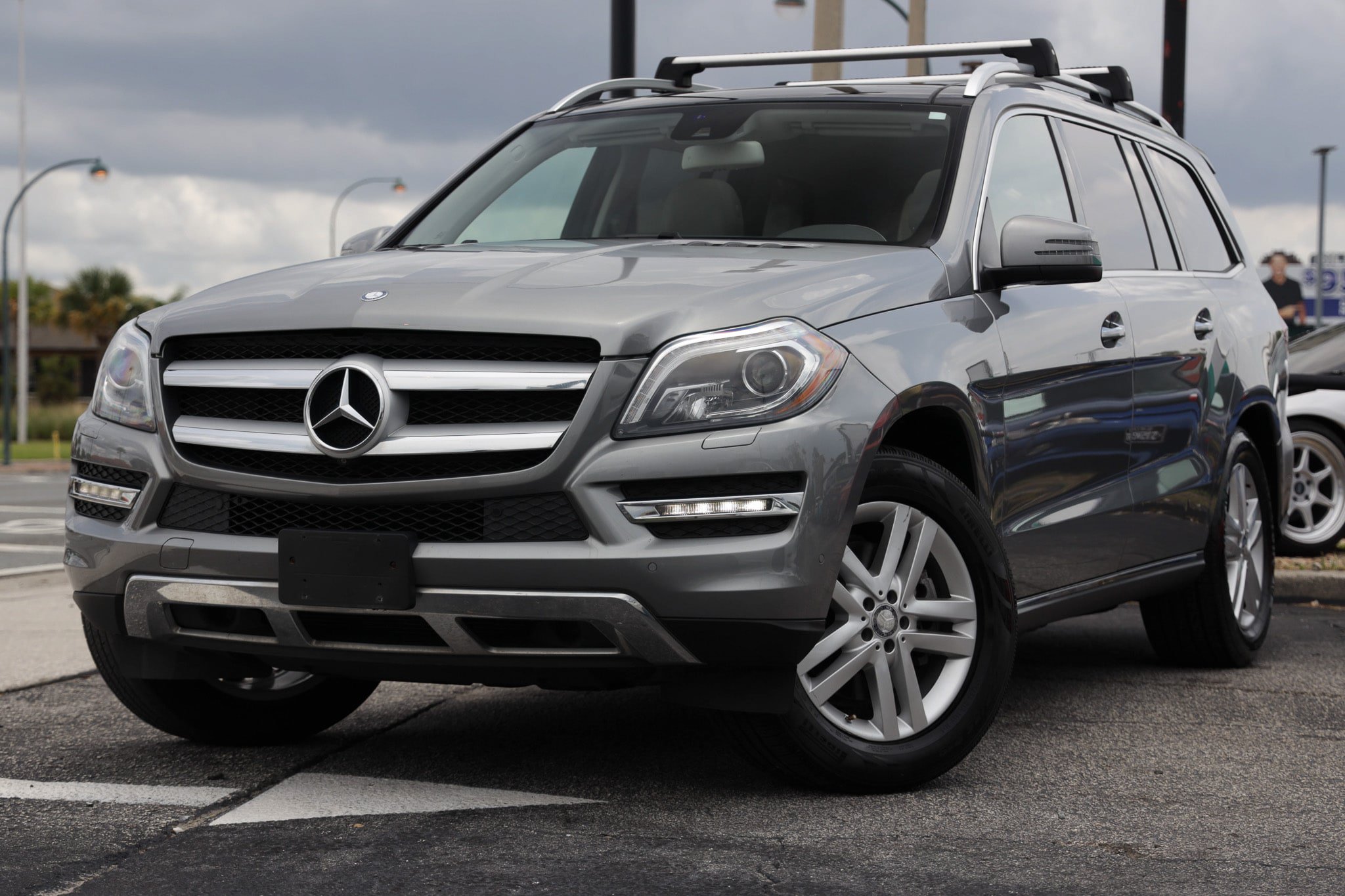 Used 2015 Mercedes-Benz GL 450 4MATIC image 1
