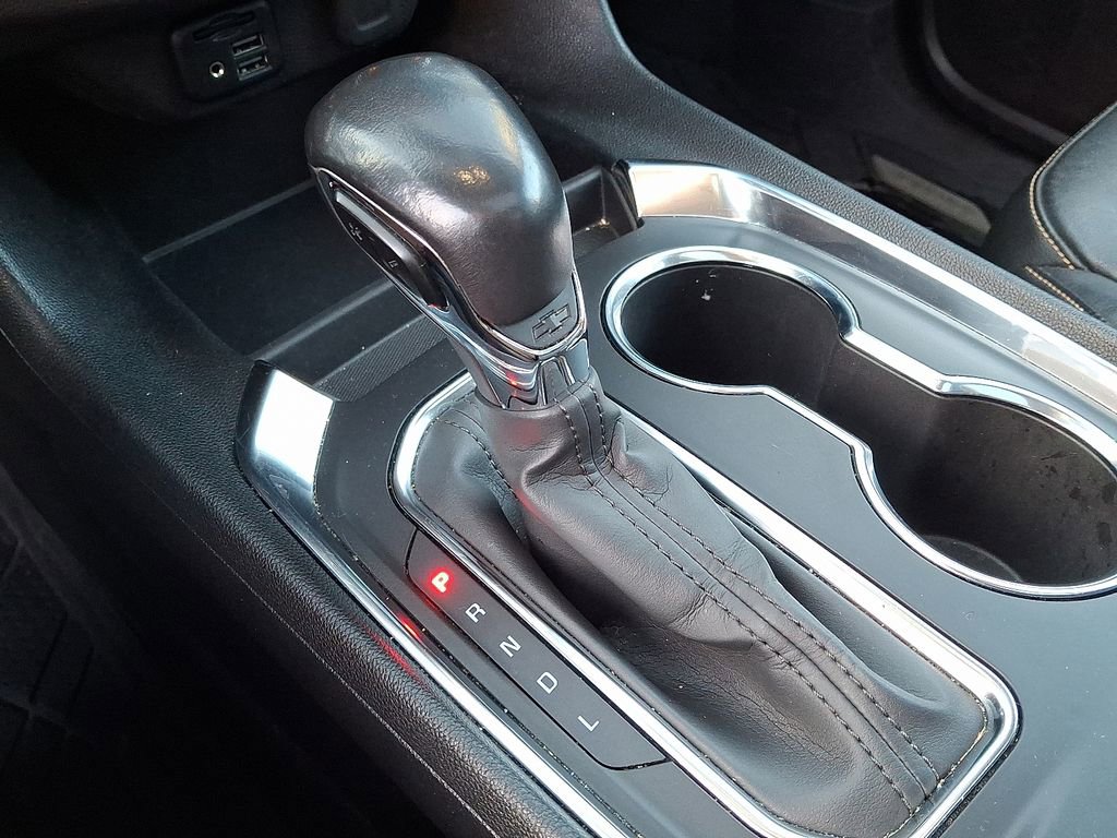 Used 2021 Chevrolet Traverse RS w/ LPO, Floor Liner Package image 16