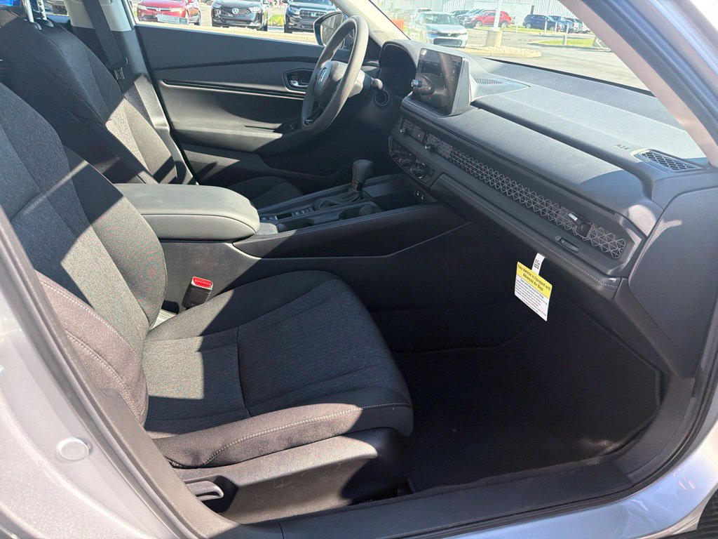 Certified 2026 Honda Accord SE image 33