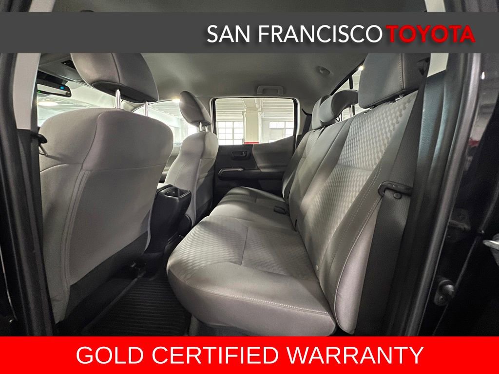 Certified 2022 Toyota Tacoma SR5 AWD/4WD image 17