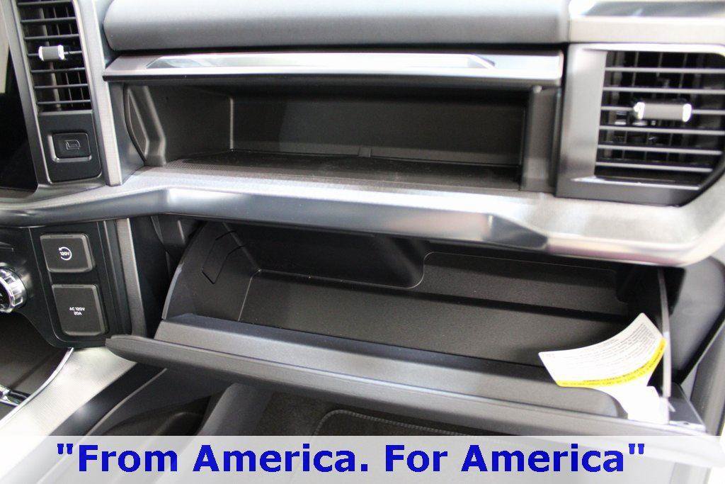 Used 2025 Ford F150 Platinum w/ Equipment Group 702A High AWD/4WD image 26