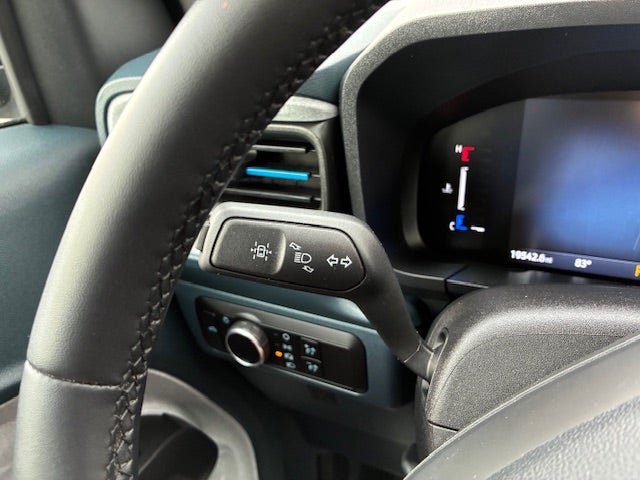Used 2025 Ford Maverick XLT w/ XLT Luxury Package AWD/4WD image 23