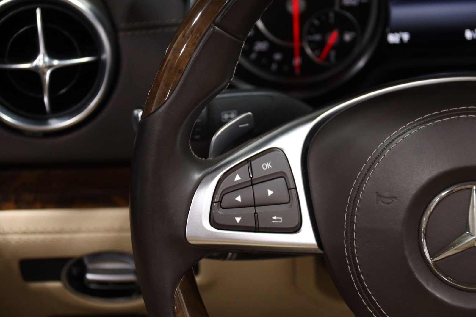 Used 2017 Mercedes-Benz SL 450 image 53
