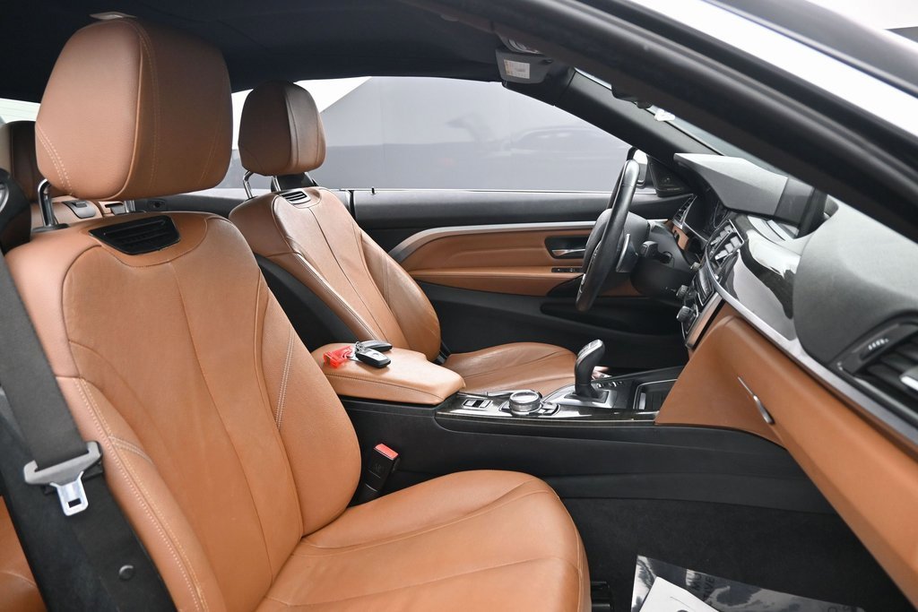 Used 2014 BMW 428i Convertible image 26