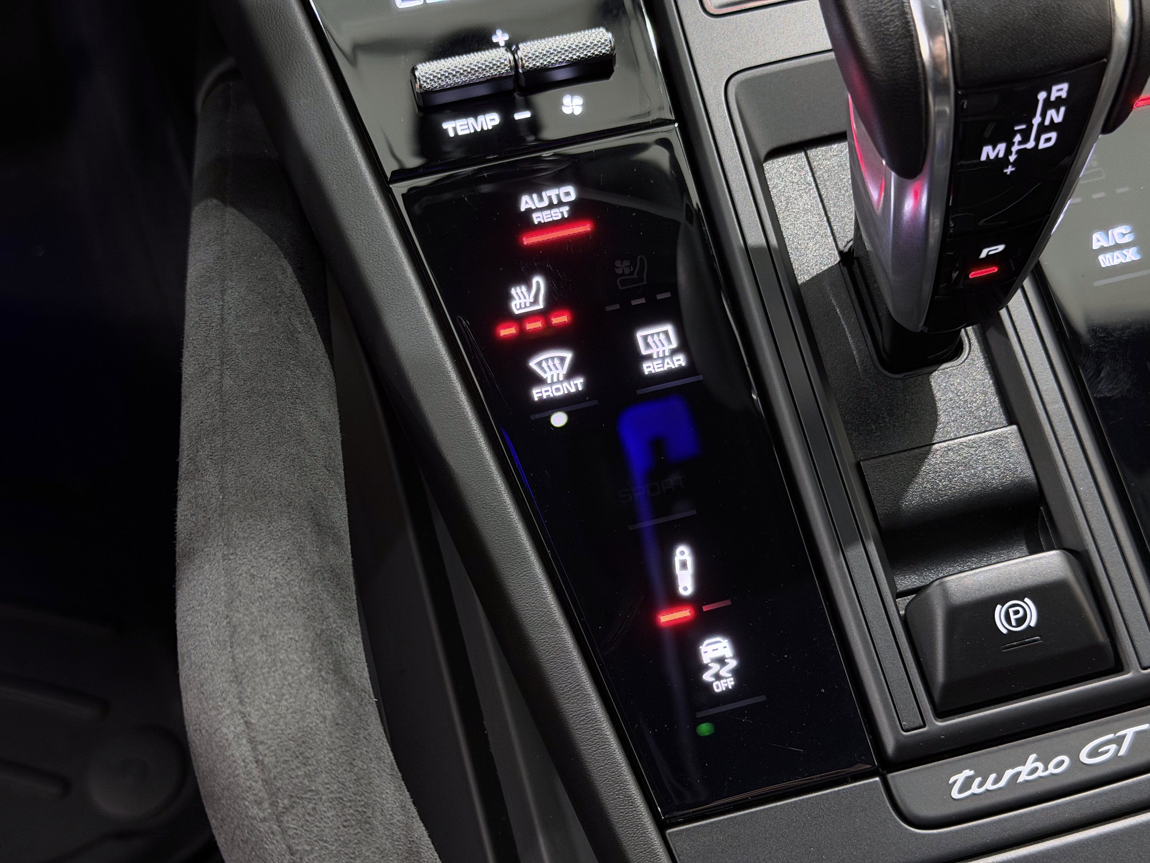 Certified 2022 Porsche Cayenne Turbo GT AWD/4WD image 47