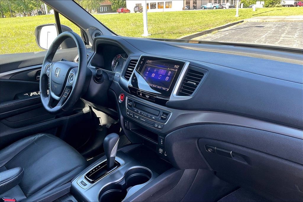 Certified 2019 Honda Ridgeline RTL-T image 28