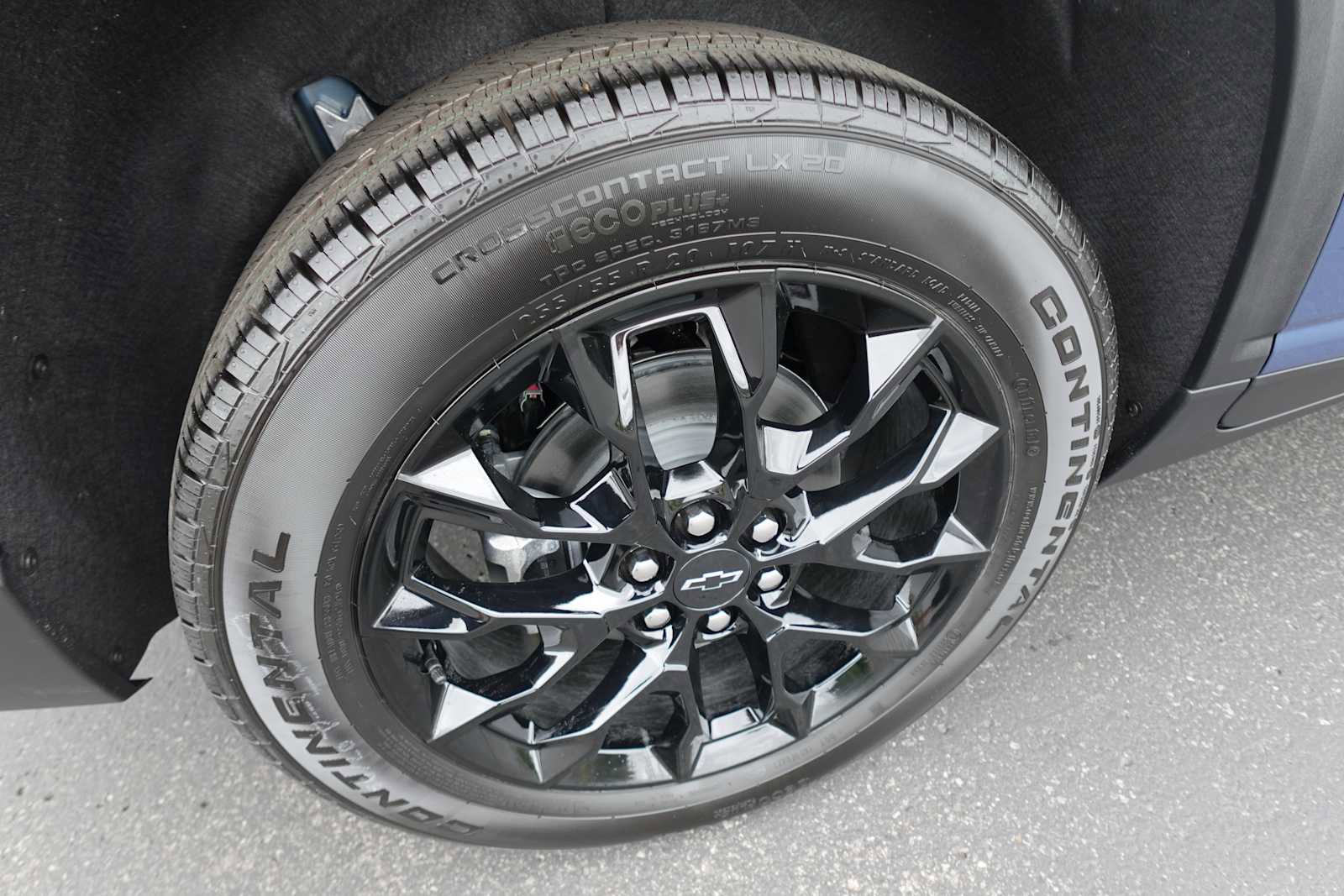 New 2026 Chevrolet Traverse LT w/ Midnight/Sport Edition image 33