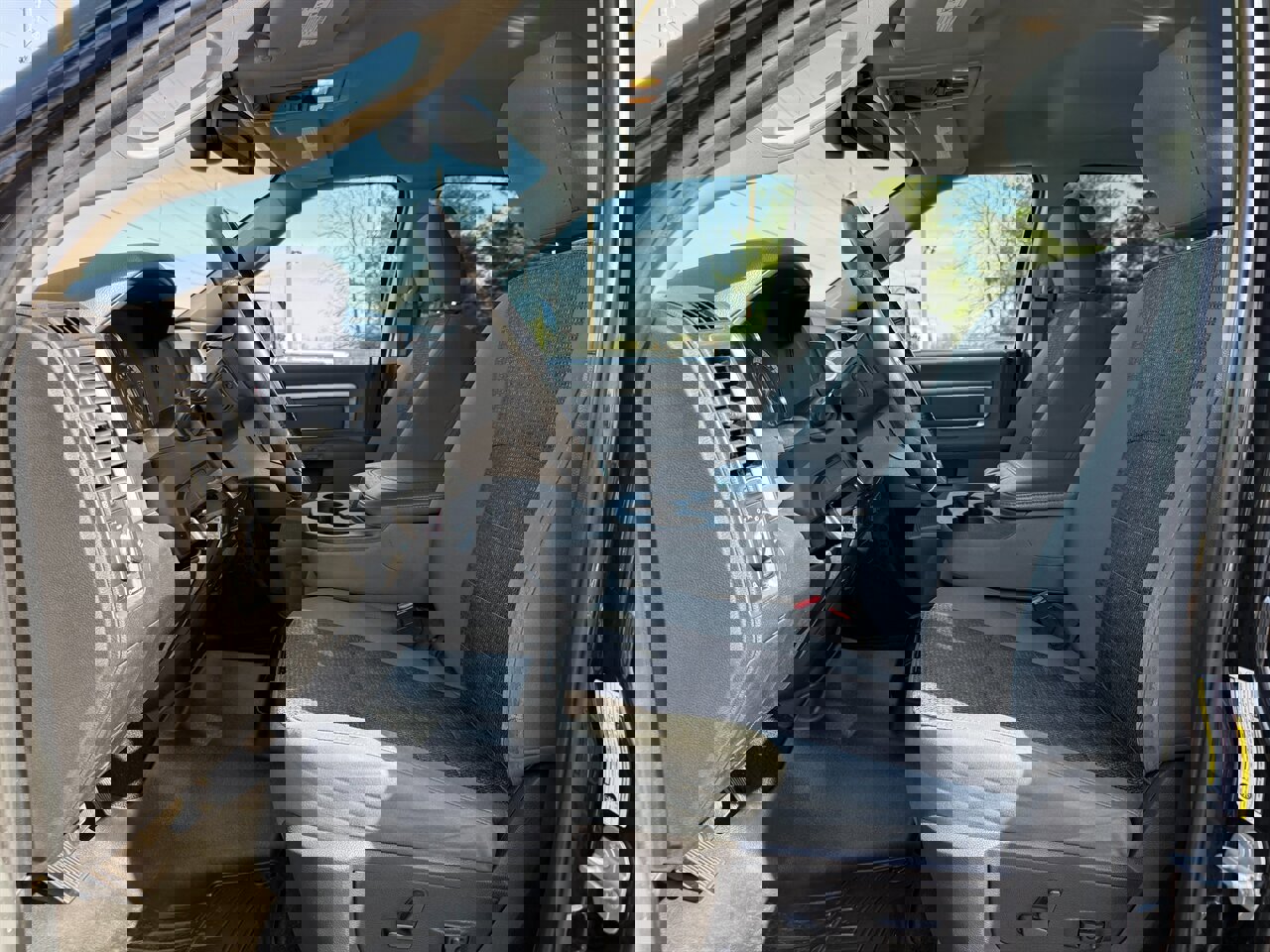 Used 2018 RAM 2500 Big Horn w/ Harvest Edition image 9