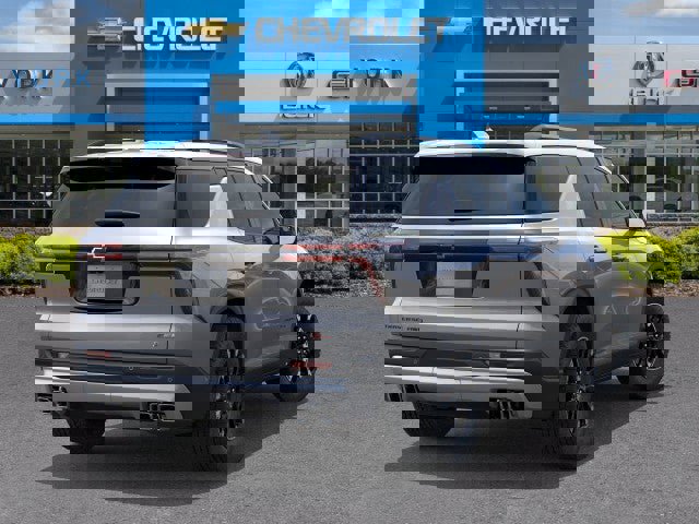 New 2026 Chevrolet Traverse Z71 w/ Enhanced Driving Package image 4