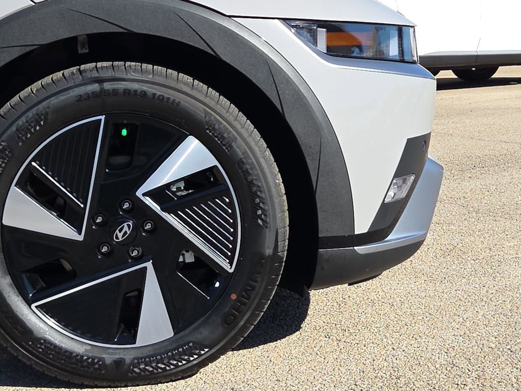 New 2026 Hyundai Ioniq 5 SE RWD image 5